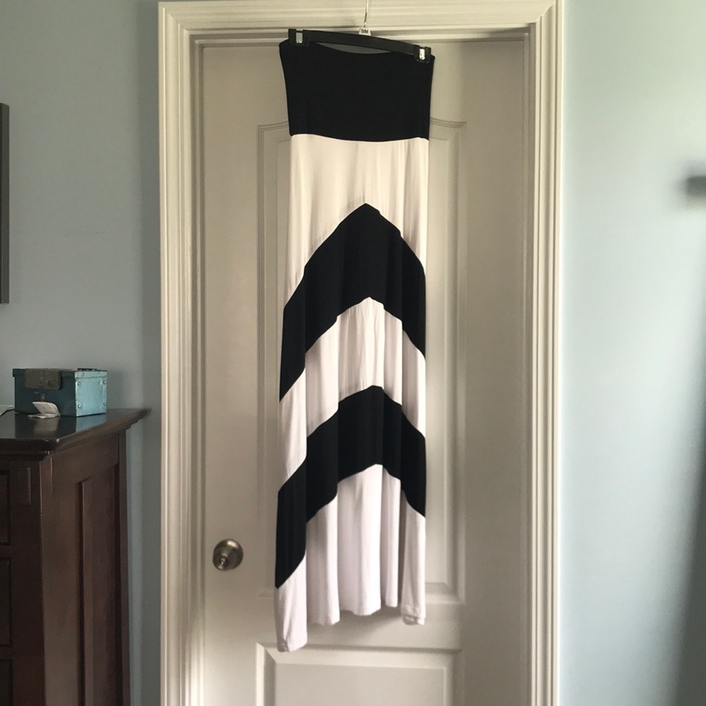 Black & White Midi Dress/Maxi Skirt